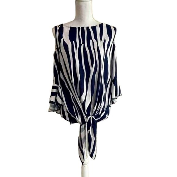 Relaxed Flowy Breezy Front Tie Cold Shoulder Summer Top - Picture 2 of 16